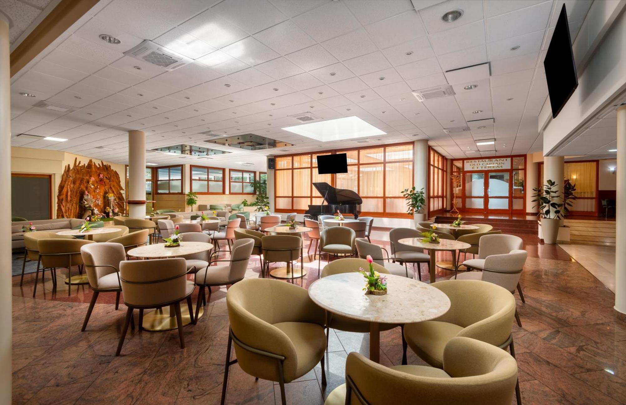 Hotel Club Tihany Eksteriør billede