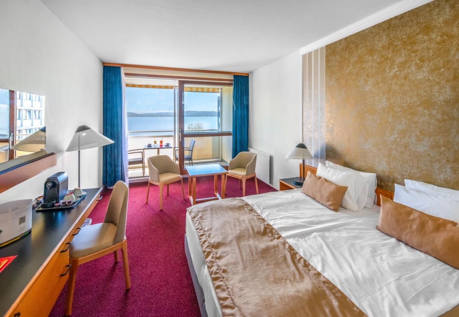 Hotel Club Tihany Eksteriør billede